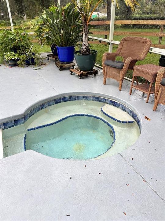 Active With Contract: $499,900 (4 beds, 3 baths, 2683 Square Feet)