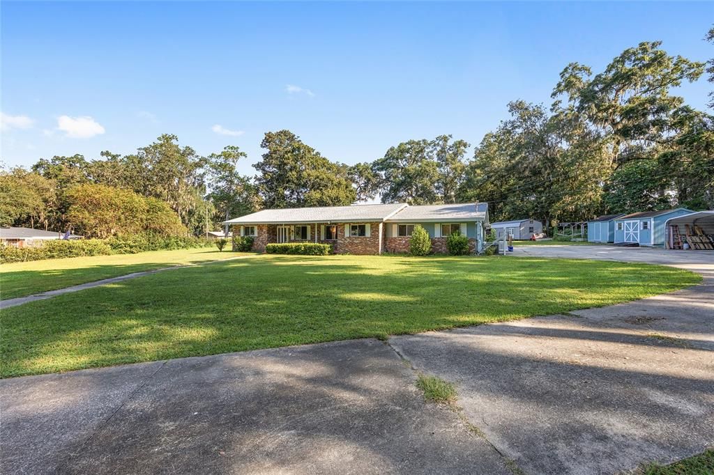 Active With Contract: $499,900 (4 beds, 3 baths, 2683 Square Feet)