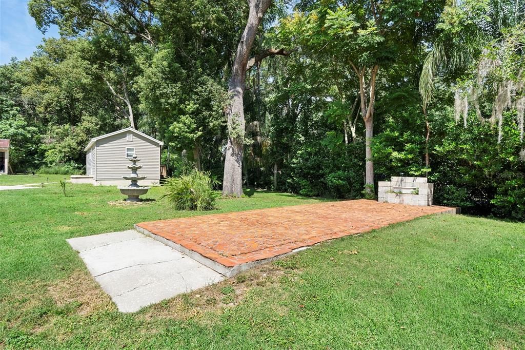 For Sale: $685,000 (3 beds, 2 baths, 2715 Square Feet)