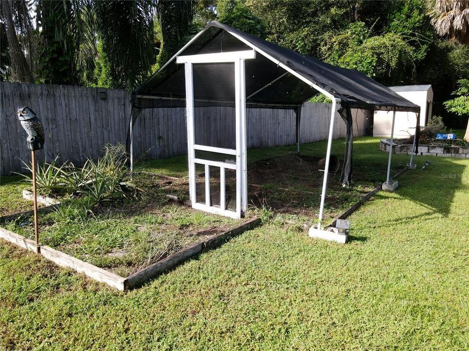 For Sale: $685,000 (3 beds, 2 baths, 2715 Square Feet)