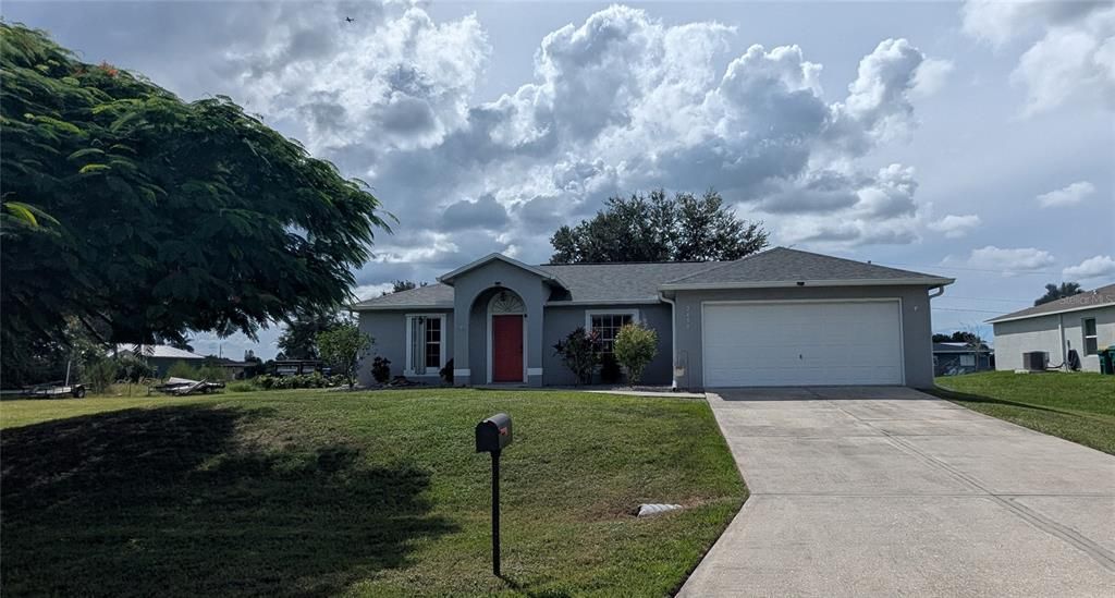 待售: $299,000 (3 贝兹, 2 浴室, 1212 平方英尺)