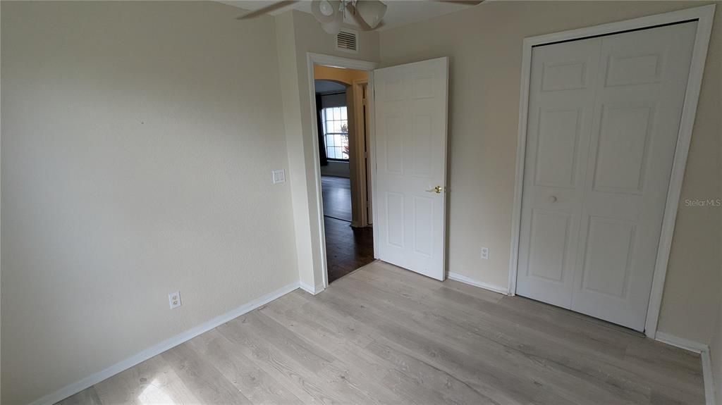 待售: $299,000 (3 贝兹, 2 浴室, 1212 平方英尺)