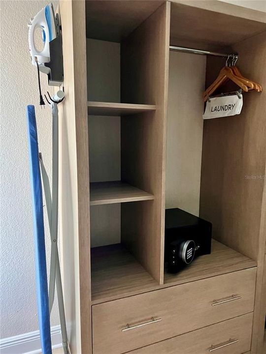 For Sale: $49,500 (1 beds, 1 baths, 304 Square Feet)