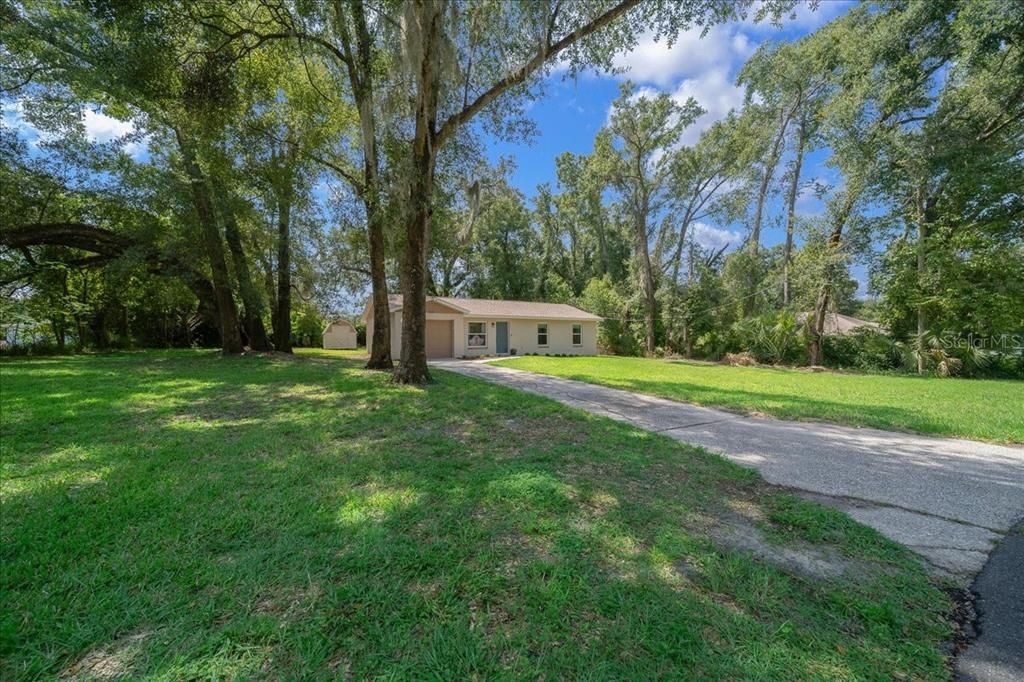 待售: $249,500 (3 贝兹, 1 浴室, 1096 平方英尺)