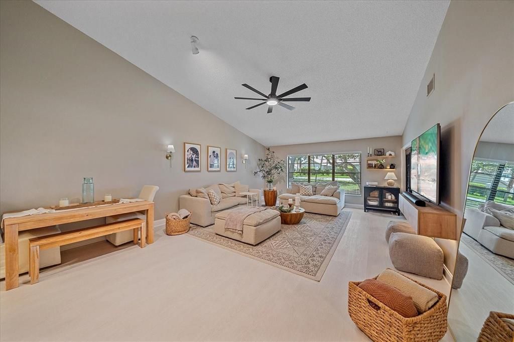 For Rent: $2,100 (2 beds, 2 baths, 1177 Square Feet)