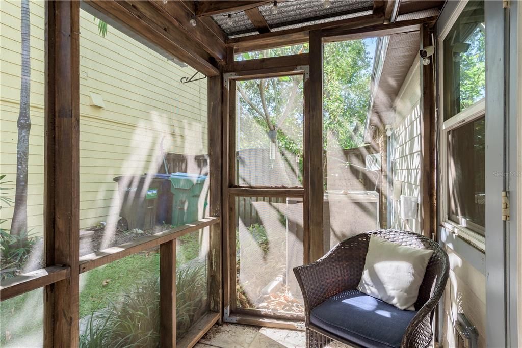 Activo con contrato: $489,000 (3 camas, 2 baños, 1423 Pies cuadrados)