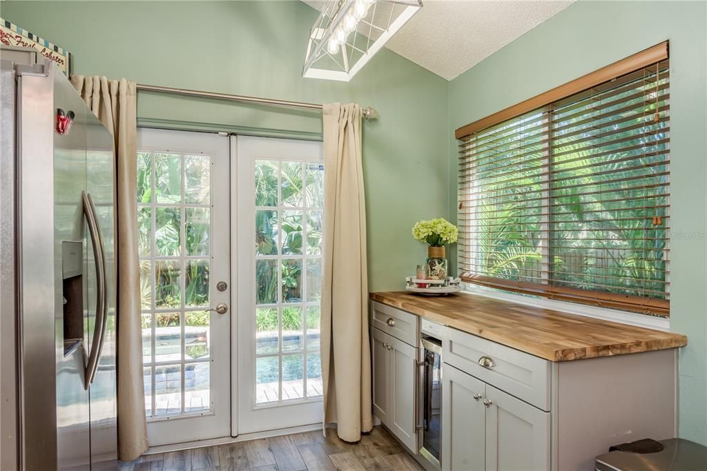 Activo con contrato: $489,000 (3 camas, 2 baños, 1423 Pies cuadrados)