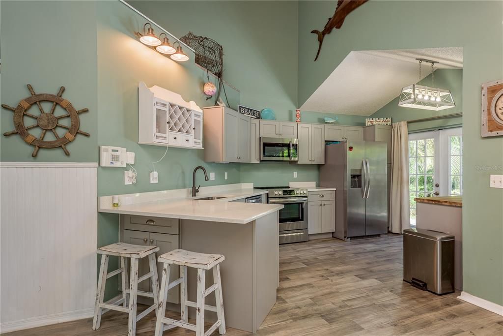 Activo con contrato: $489,000 (3 camas, 2 baños, 1423 Pies cuadrados)