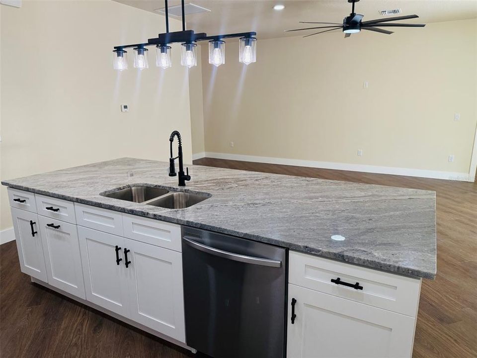 For Sale: $419,900 (4 beds, 3 baths, 2026 Square Feet)