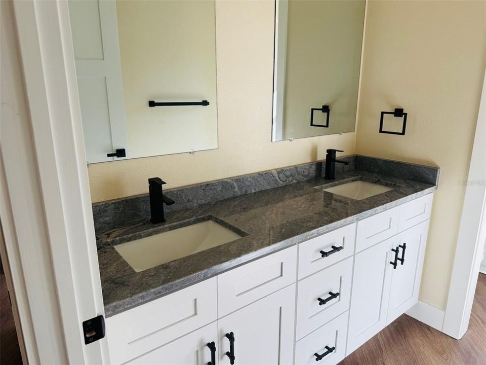 For Sale: $419,900 (4 beds, 3 baths, 2026 Square Feet)