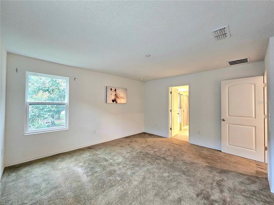 For Rent: $4,300 (3 beds, 2 baths, 2347 Square Feet)