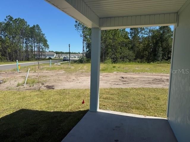 Под контрактом: $297,990 (3 спален, 2 ванн, 1609 Квадратных фут)