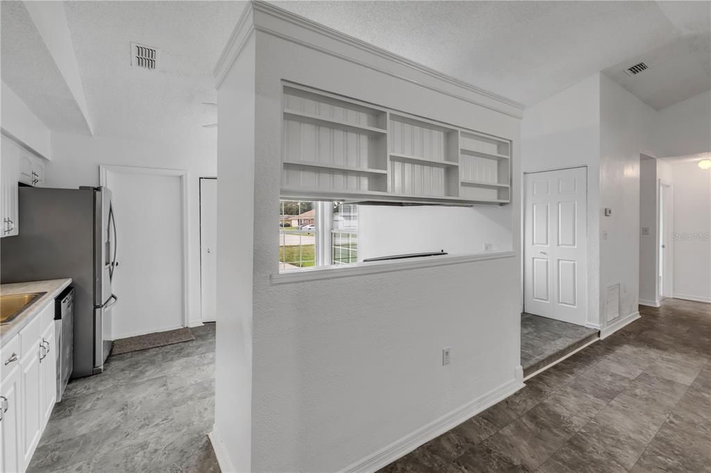 En Venta: $295,000 (3 camas, 2 baños, 1246 Pies cuadrados)