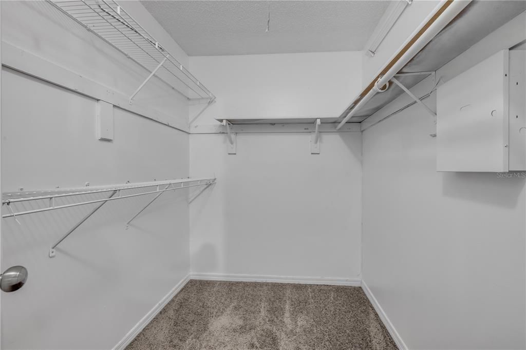 En Venta: $295,000 (3 camas, 2 baños, 1246 Pies cuadrados)