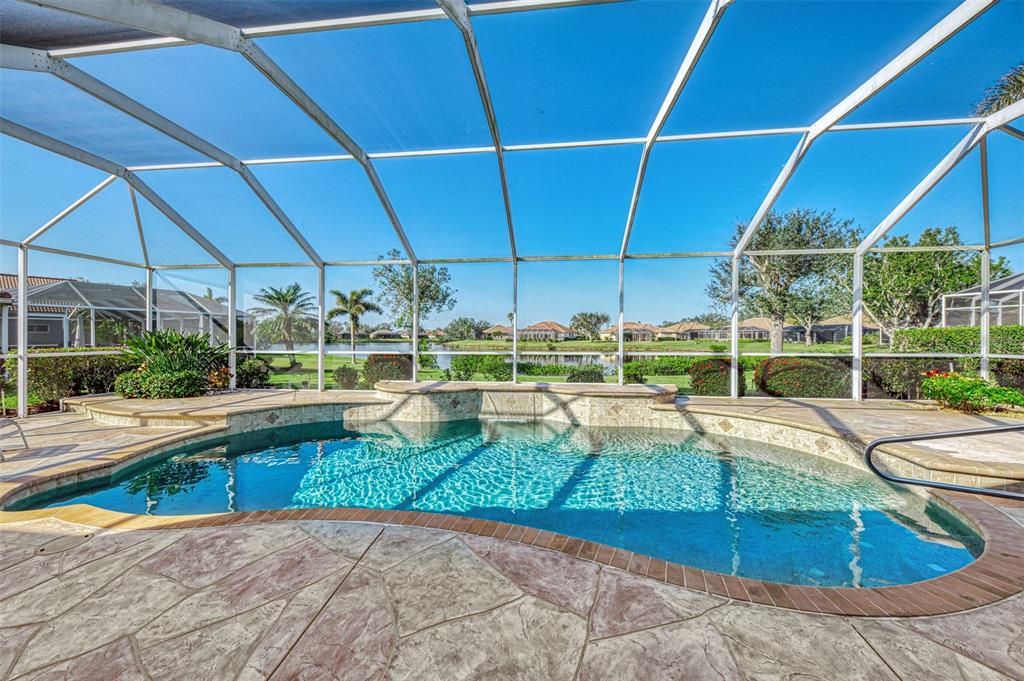 Active With Contract: $450,000 (3 beds, 2 baths, 2194 Square Feet)