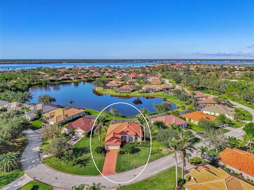 Active With Contract: $450,000 (3 beds, 2 baths, 2194 Square Feet)