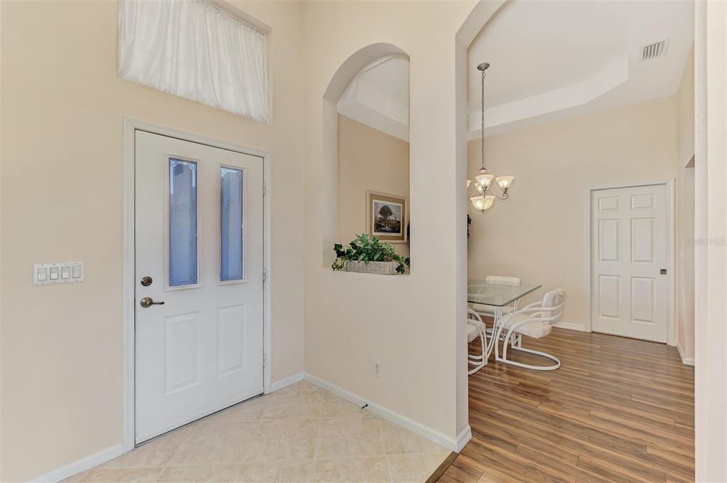 Active With Contract: $450,000 (3 beds, 2 baths, 2194 Square Feet)