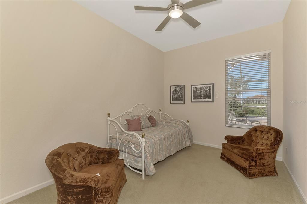 Active With Contract: $450,000 (3 beds, 2 baths, 2194 Square Feet)