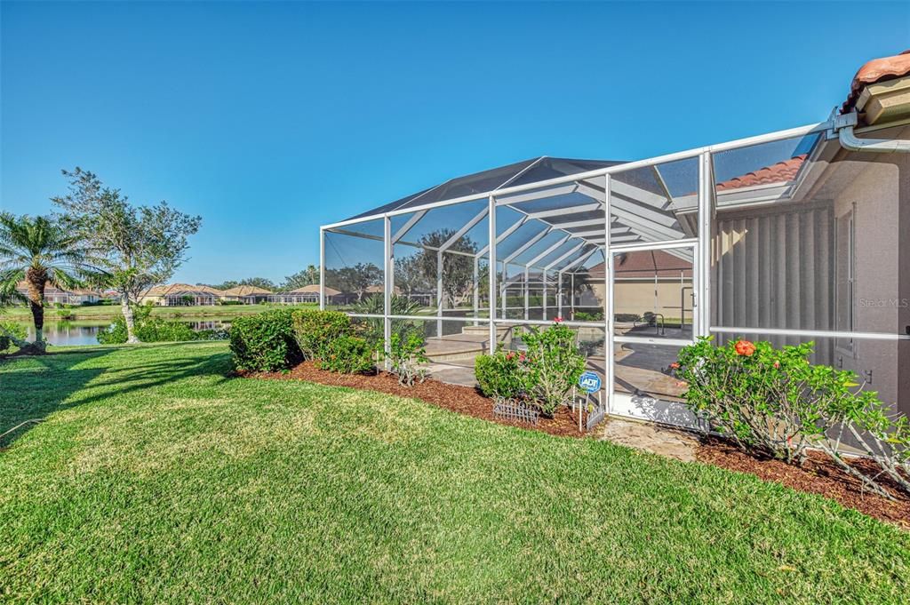 Active With Contract: $450,000 (3 beds, 2 baths, 2194 Square Feet)