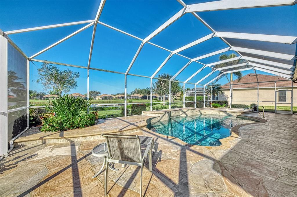 Active With Contract: $450,000 (3 beds, 2 baths, 2194 Square Feet)