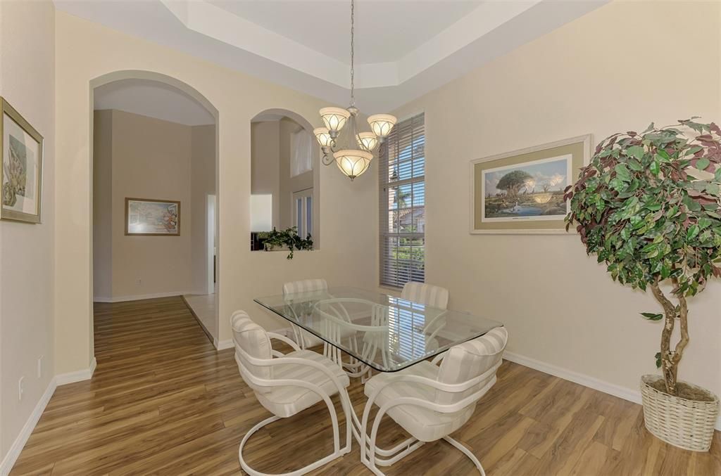 Active With Contract: $450,000 (3 beds, 2 baths, 2194 Square Feet)