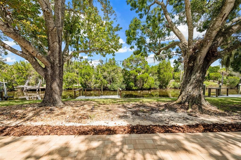 待售: $250,000 (2 贝兹, 2 浴室, 1584 平方英尺)