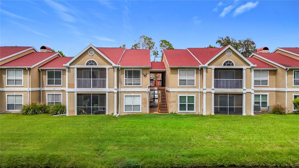 Active With Contract: $169,990 (2 beds, 2 baths, 1164 Square Feet)