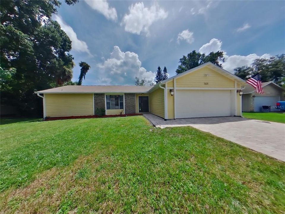 最近租的: $1,799 (2 贝兹, 2 浴室, 1414 平方英尺)