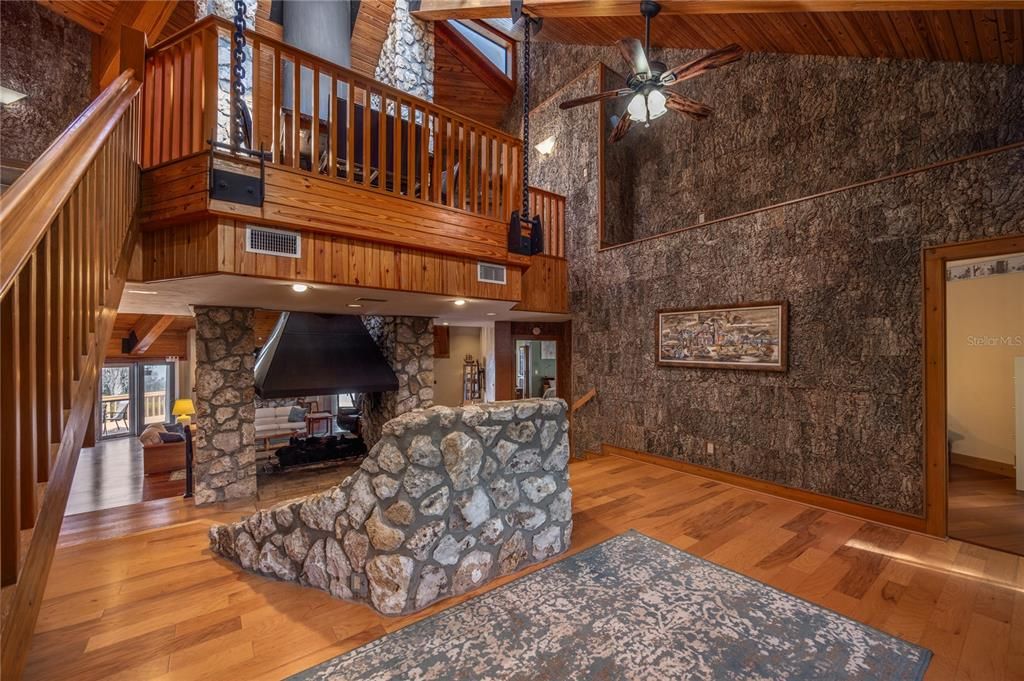 待售: $849,500 (4 贝兹, 3 浴室, 4371 平方英尺)