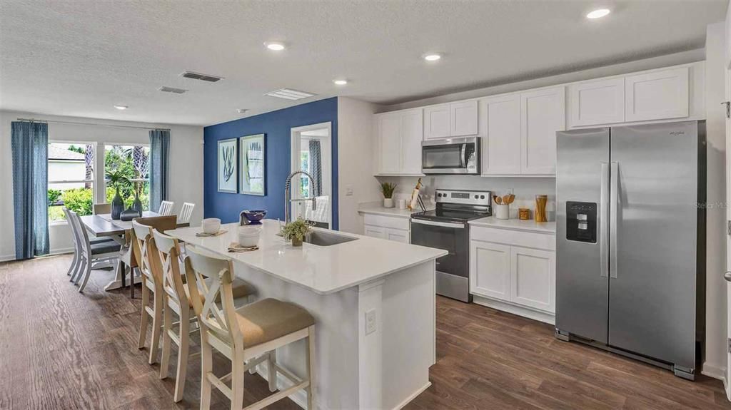 Active With Contract: $387,990 (3 beds, 2 baths, 1714 Square Feet)