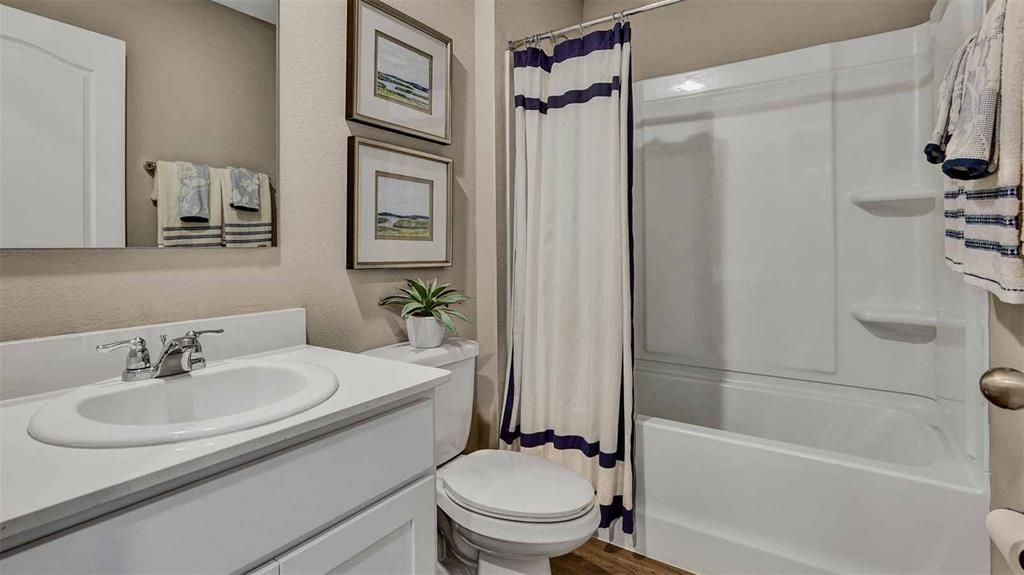 Active With Contract: $387,990 (3 beds, 2 baths, 1714 Square Feet)