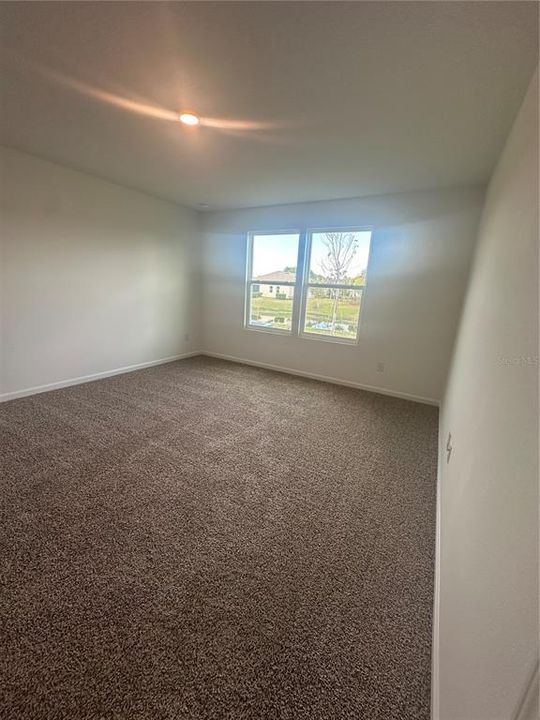 Active With Contract: $387,990 (3 beds, 2 baths, 1714 Square Feet)