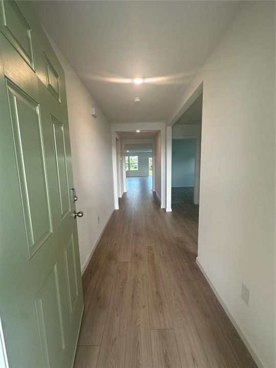 Active With Contract: $387,990 (3 beds, 2 baths, 1714 Square Feet)