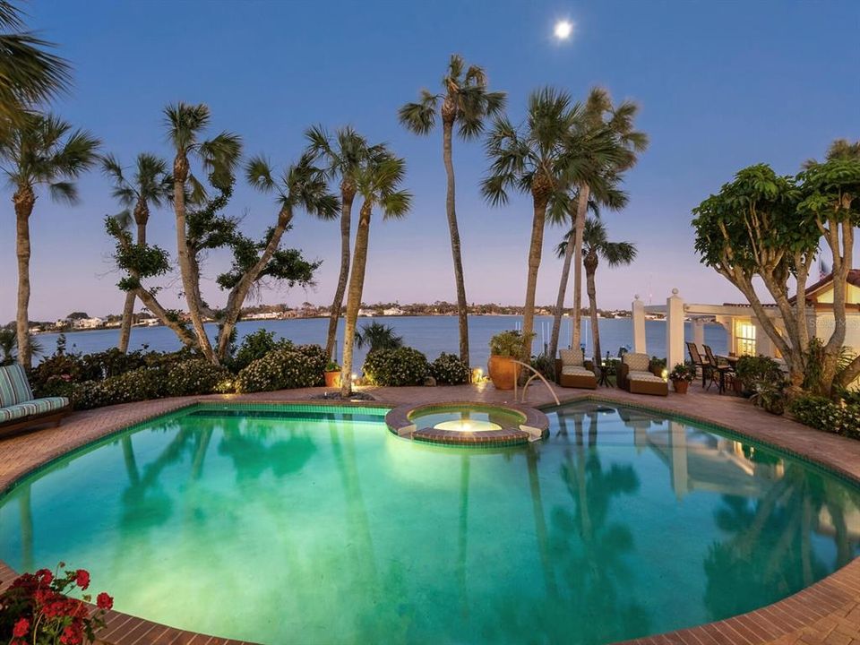 En Venta: $6,950,000 (5 camas, 5 baños, 5816 Pies cuadrados)