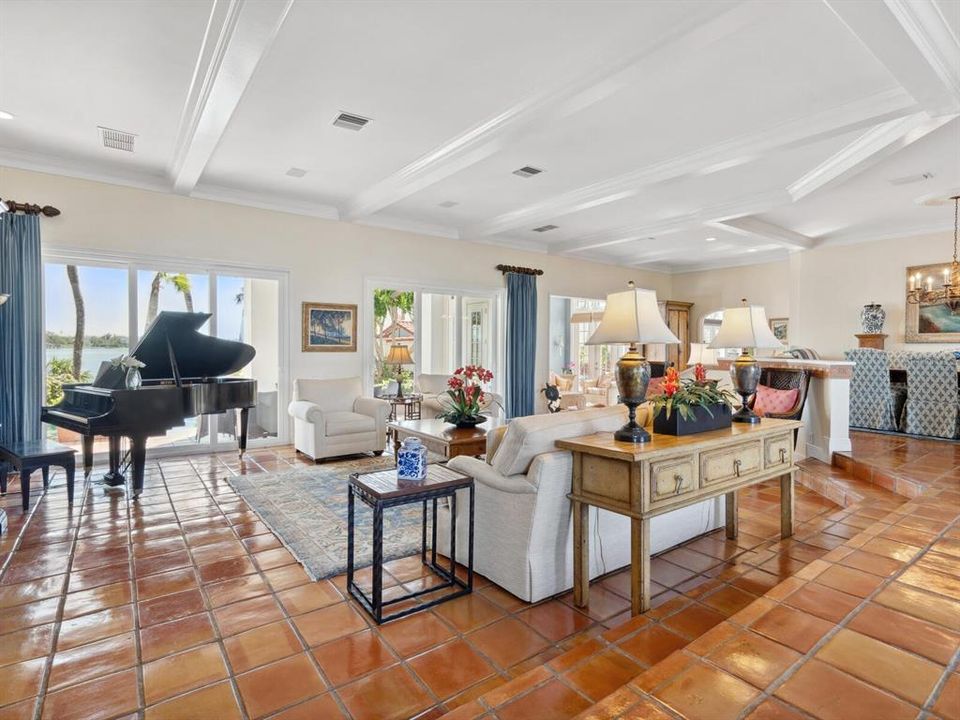 En Venta: $6,950,000 (5 camas, 5 baños, 5816 Pies cuadrados)