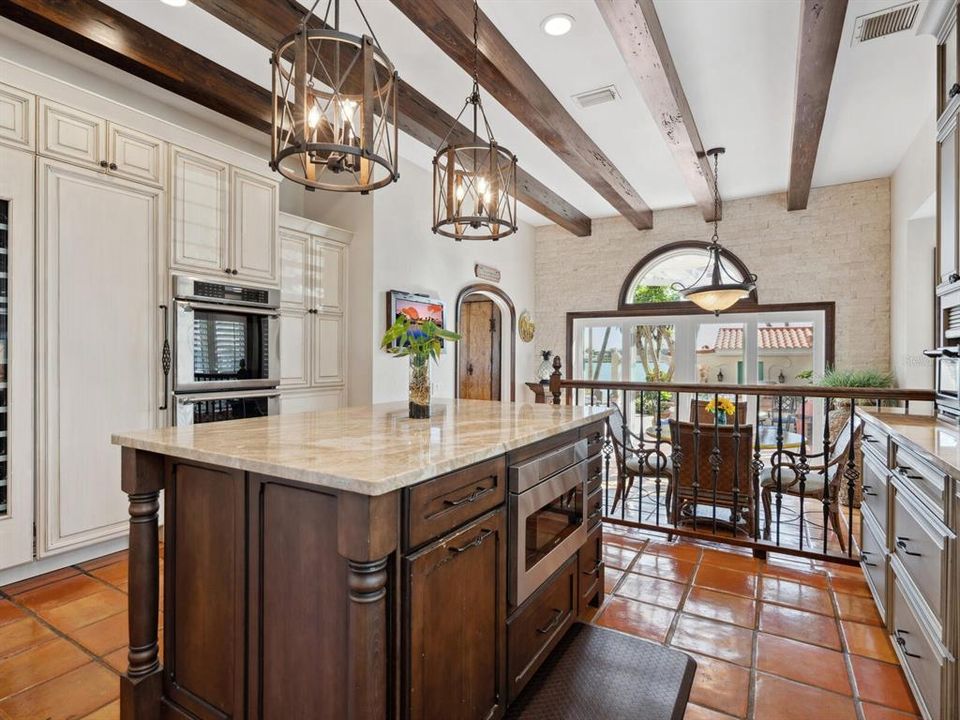 En Venta: $6,950,000 (5 camas, 5 baños, 5816 Pies cuadrados)