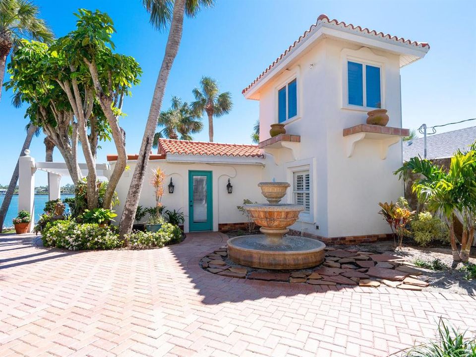 En Venta: $6,950,000 (5 camas, 5 baños, 5816 Pies cuadrados)