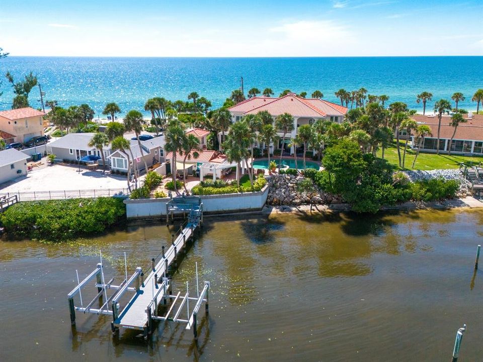 En Venta: $6,950,000 (5 camas, 5 baños, 5816 Pies cuadrados)