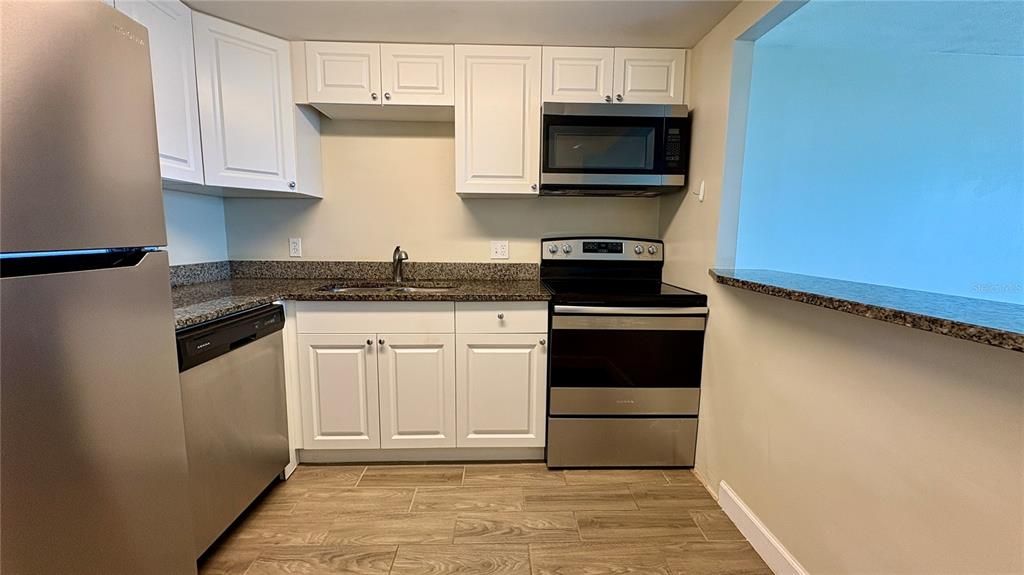 На продажу: $145,000 (1 спален, 1 ванн, 800 Квадратных фут)