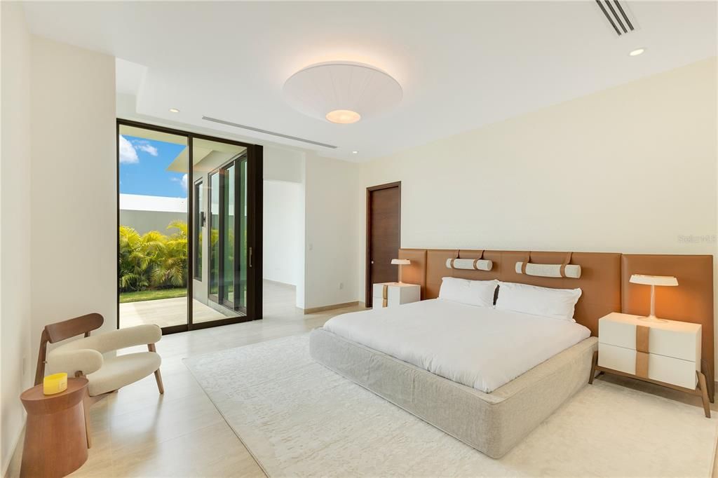 待售: $5,900,000 (4 贝兹, 4 浴室, 4307 平方英尺)