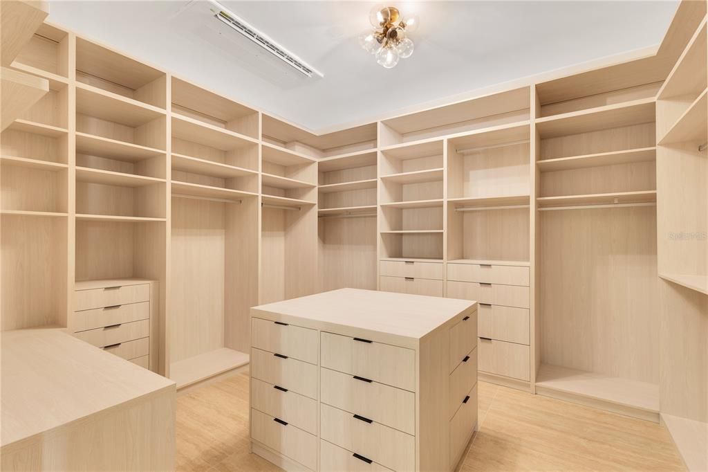 待售: $5,900,000 (4 贝兹, 4 浴室, 4307 平方英尺)