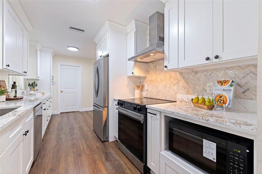 For Sale: $995,000 (4 beds, 3 baths, 2276 Square Feet)