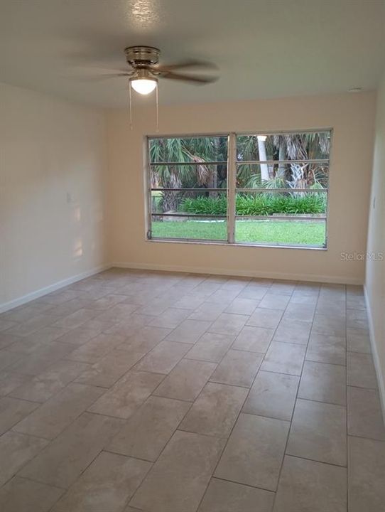 出租: $3,100 (5 贝兹, 3 浴室, 2158 平方英尺)