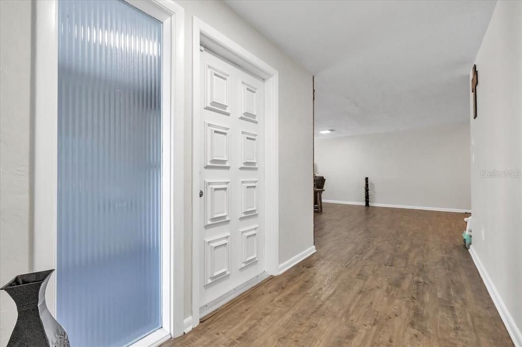 For Sale: $899,000 (6 beds, 0 baths, 3641 Square Feet)