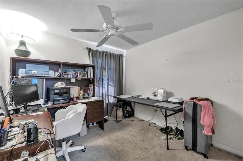 For Sale: $899,000 (6 beds, 0 baths, 3641 Square Feet)