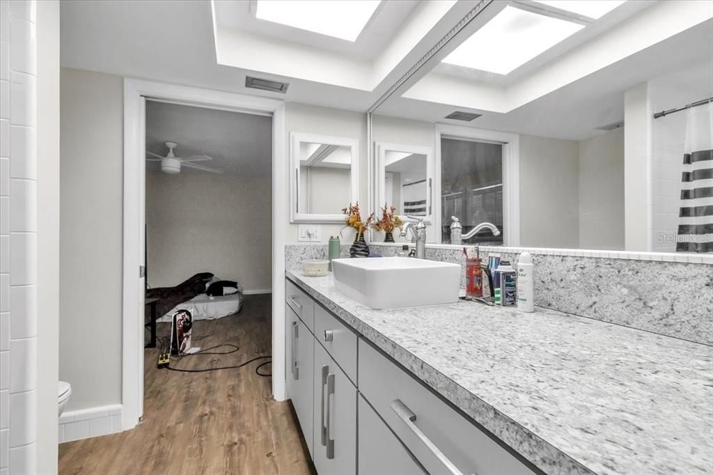 For Sale: $899,000 (6 beds, 0 baths, 3641 Square Feet)