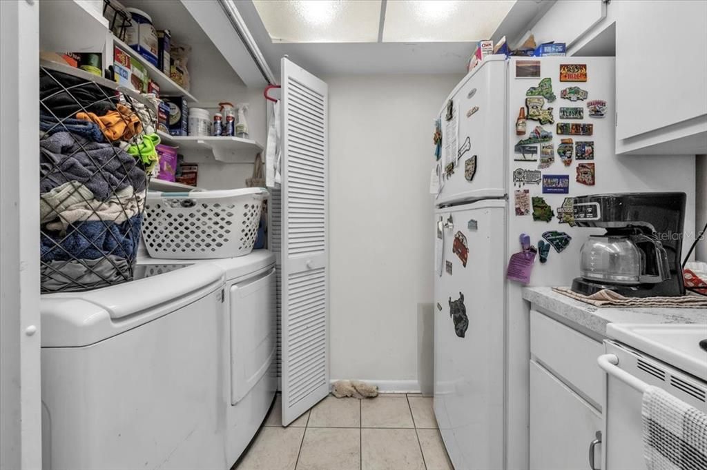 For Sale: $899,000 (6 beds, 0 baths, 3641 Square Feet)