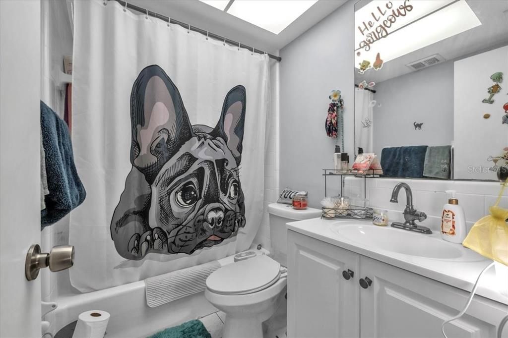 For Sale: $899,000 (6 beds, 0 baths, 3641 Square Feet)