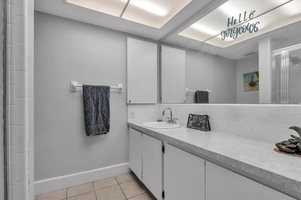 For Sale: $899,000 (6 beds, 0 baths, 3641 Square Feet)