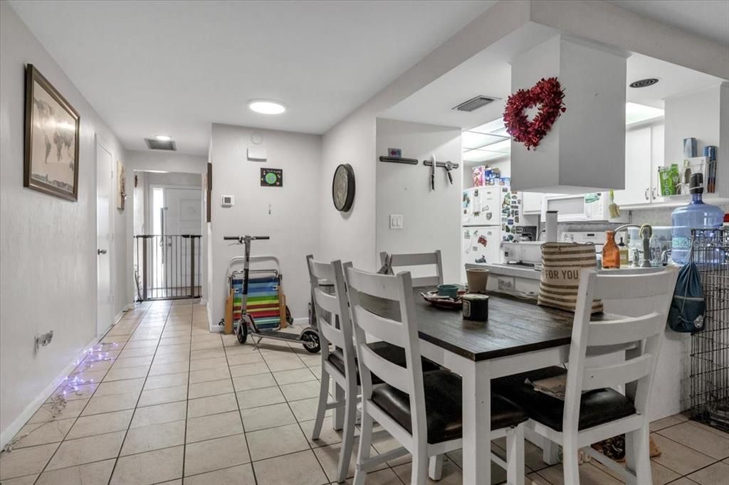 For Sale: $899,000 (6 beds, 0 baths, 3641 Square Feet)